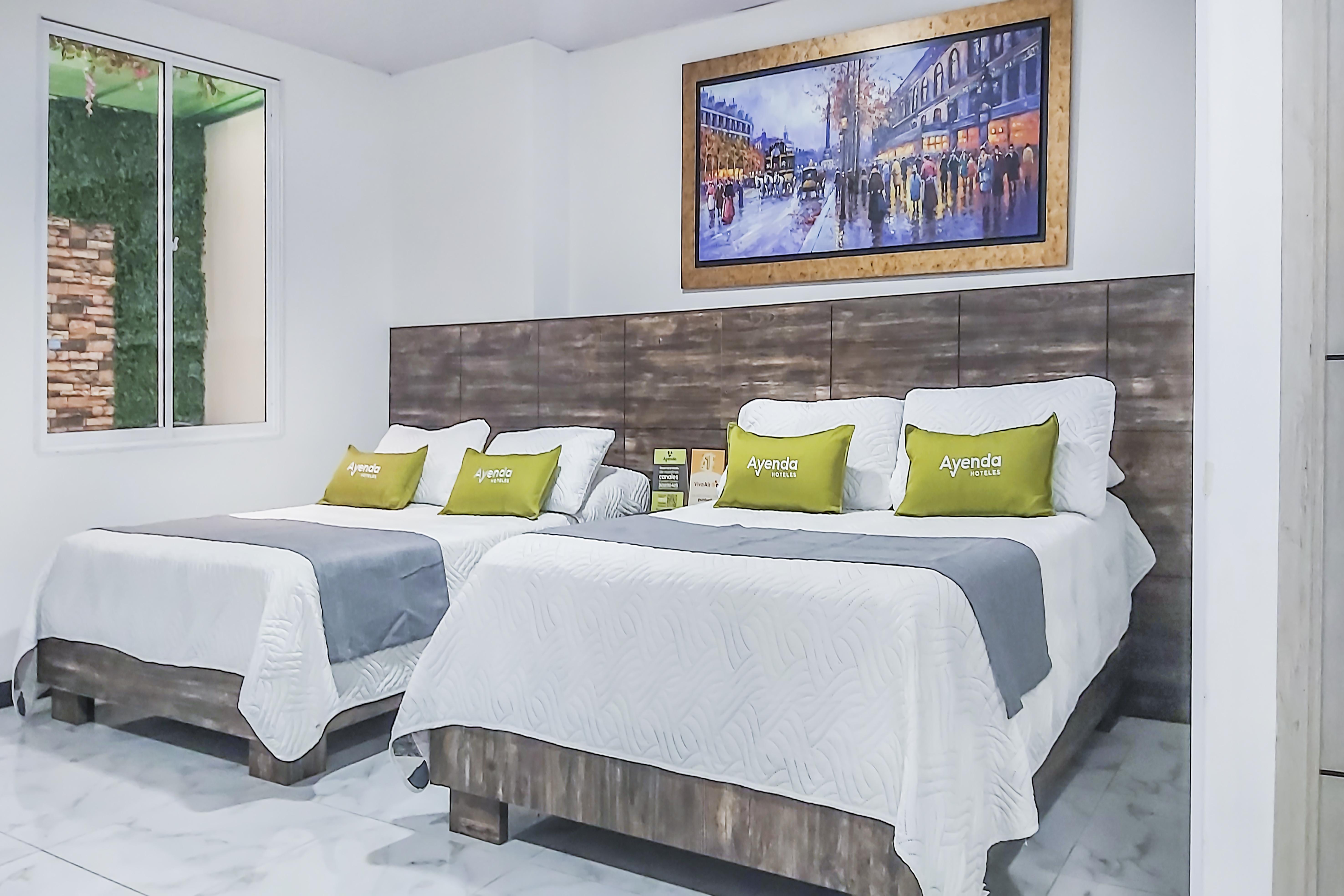 Hotel Los Maderos Кали Екстериор снимка